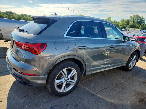 2020 AUDI Q3 S Line quattro Premium