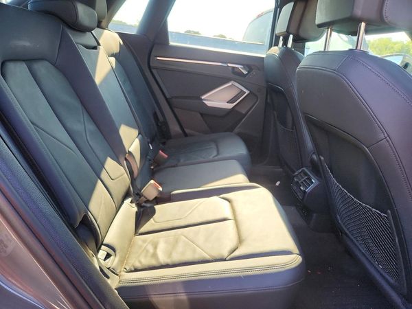 2020 AUDI Q3 S Line quattro Premium