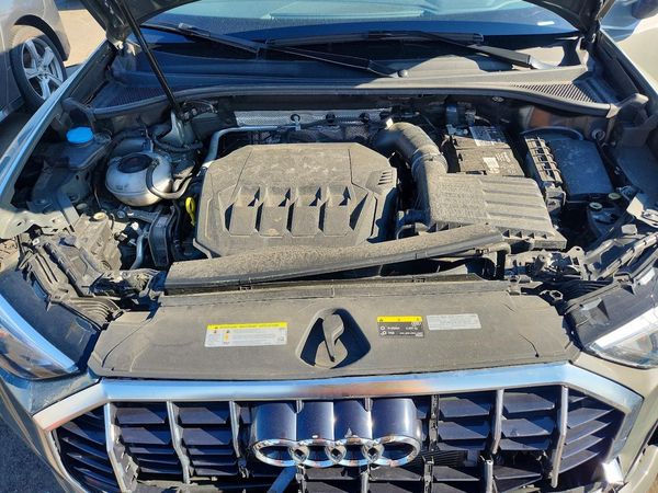 2020 AUDI Q3 S Line quattro Premium