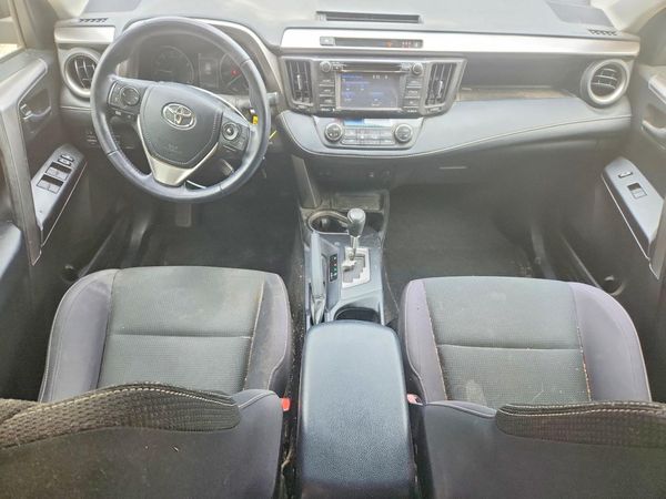 2017 TOYOTA RAV4 XLE