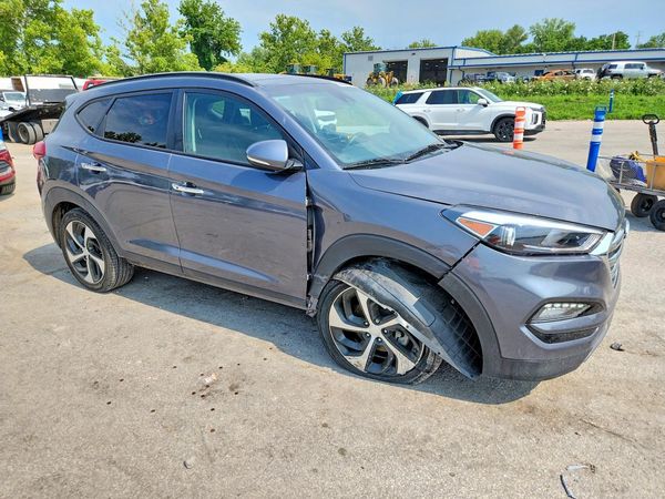 2016 HYUNDAI TUCSON — Passenger 3/4