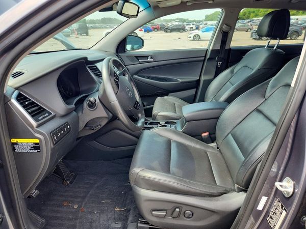 2016 HYUNDAI TUCSON — DENT