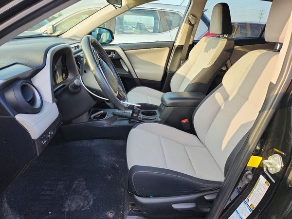 2016 TOYOTA RAV4 XLE (M Grade)