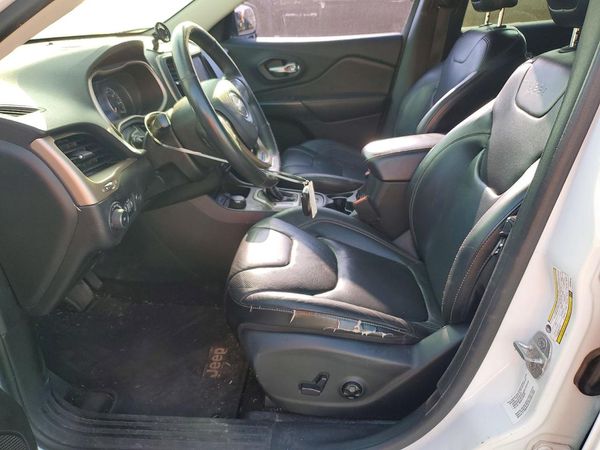 2014 JEEP CHEROKEE Limited — DENT