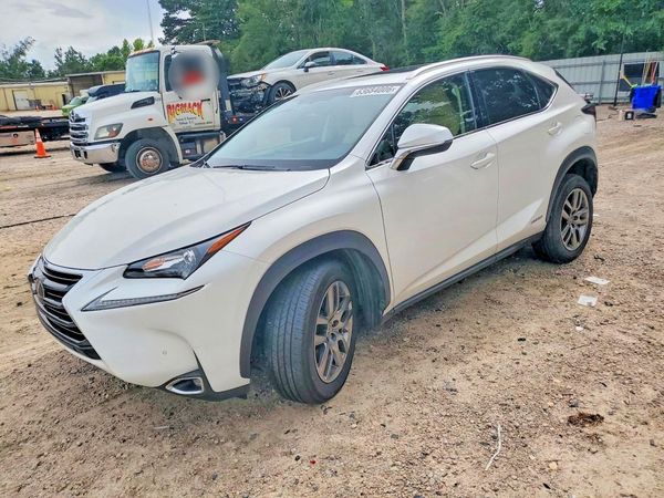 2016 LEXUS NX 300h Luxury