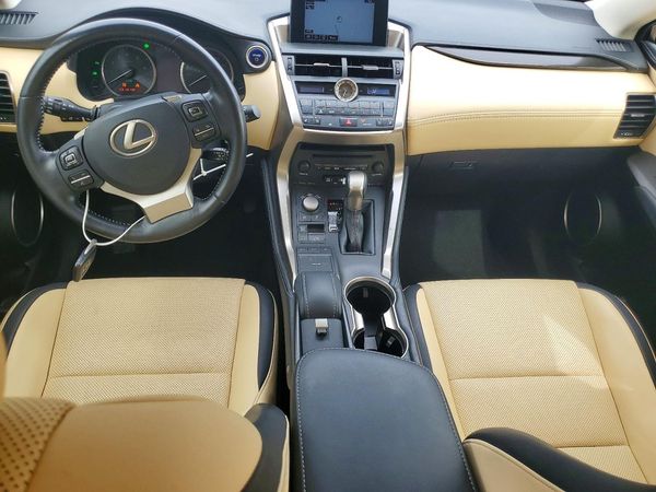 2016 LEXUS NX 300h Luxury