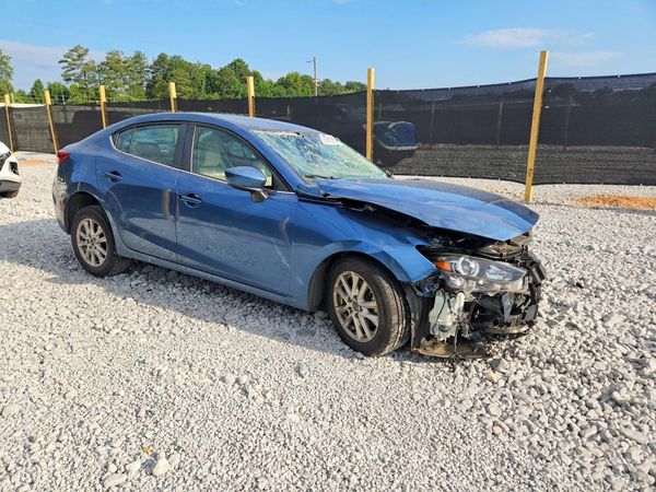 2018 MAZDA 3 Sport