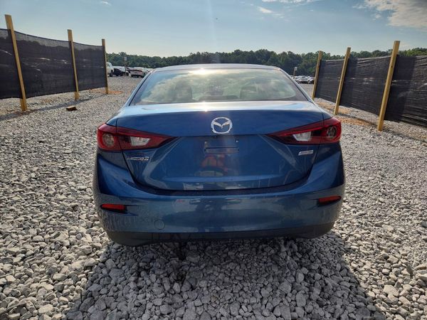 2018 MAZDA 3 Sport