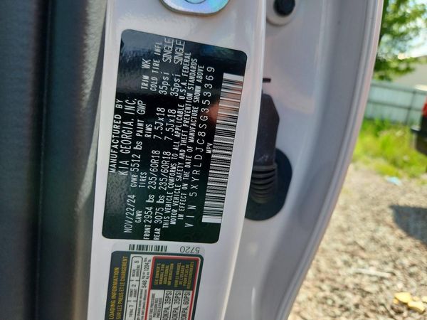 2025 KIA SORENTO S