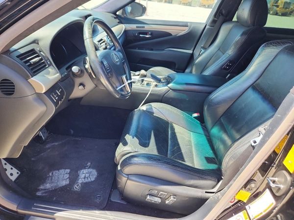 2014 LEXUS LS 460