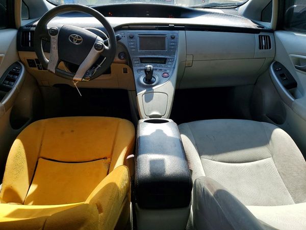 2013 TOYOTA PRIUS