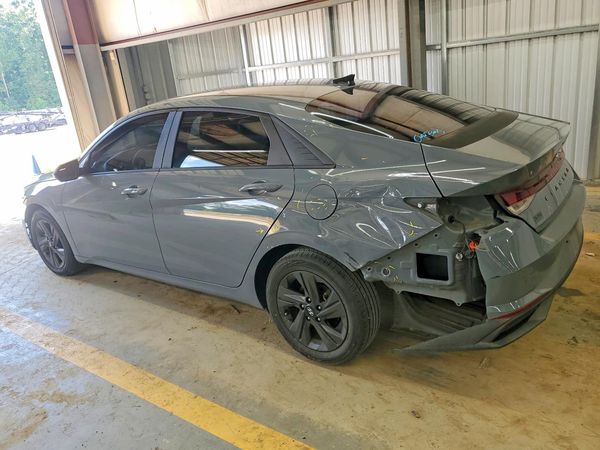 2022 HYUNDAI ELANTRA SEL