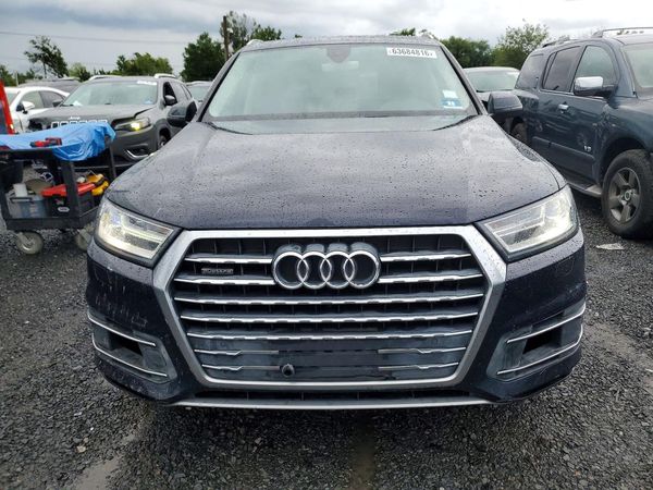 2017 AUDI Q7