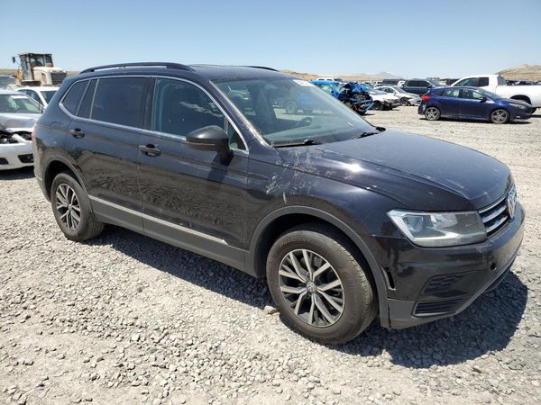 2018 VOLKSWAGEN TIGUAN SE, SEL