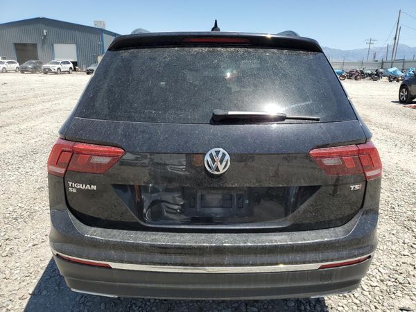 2018 VOLKSWAGEN TIGUAN SE, SEL