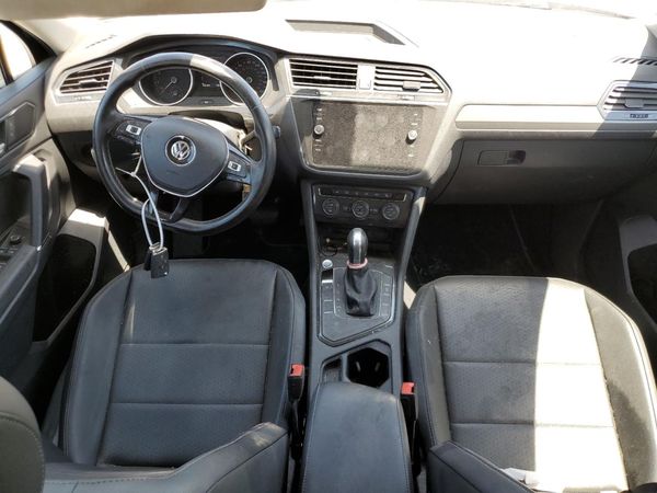 2018 VOLKSWAGEN TIGUAN SE, SEL