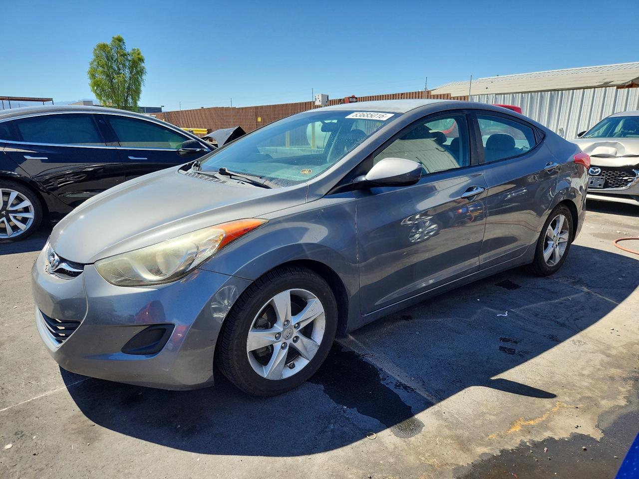 2013 HYUNDAI ELANTRA