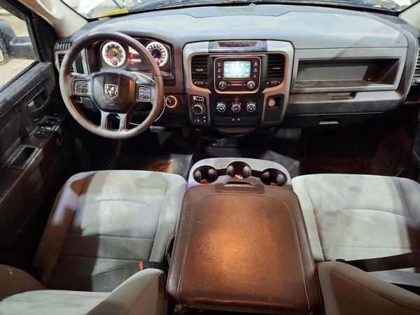 2015 RAM 1500 ST