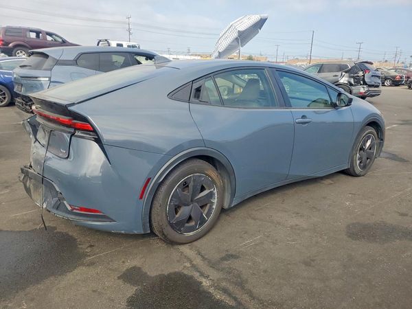 2023 TOYOTA PRIUS