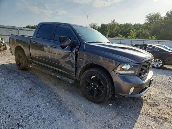 2018 RAM 1500 Sport