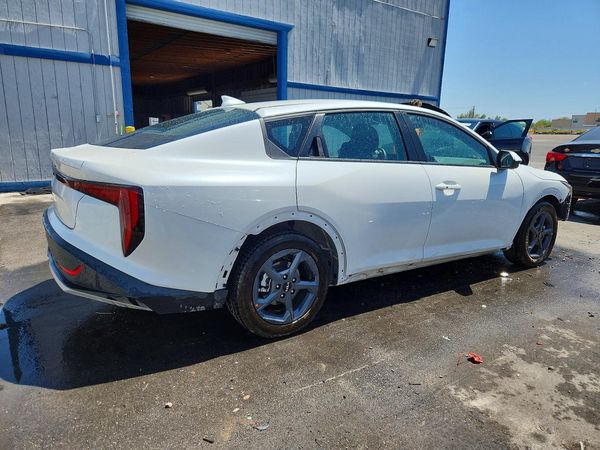 2026 KIA K4 LX, LXS
