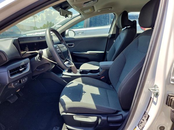 2026 KIA K4 LX, LXS