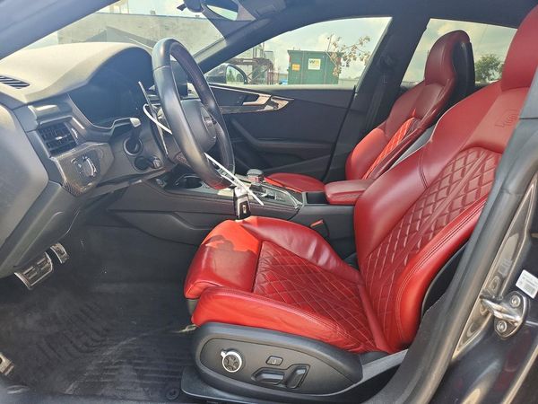 2019 AUDI S5