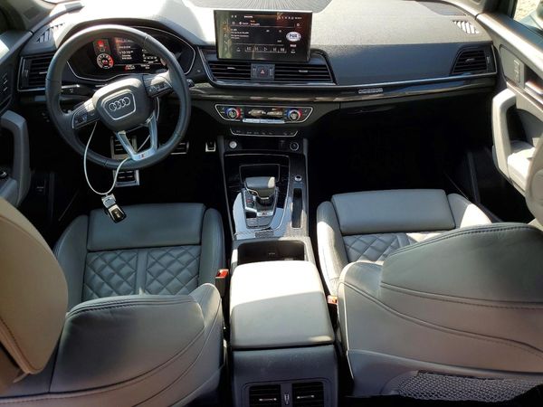 2021 AUDI SQ5 quattro Prestige