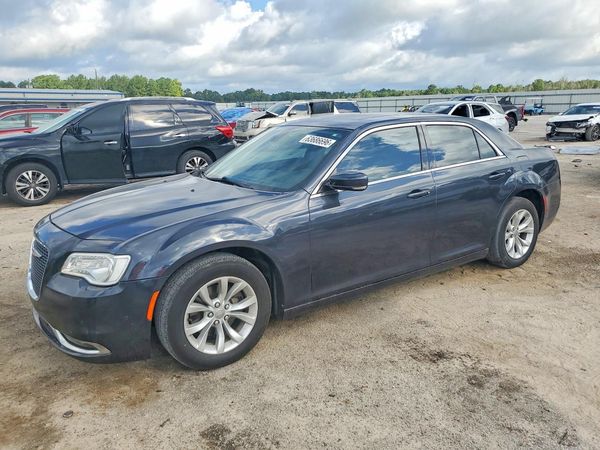 2016 CHRYSLER 300 Limited