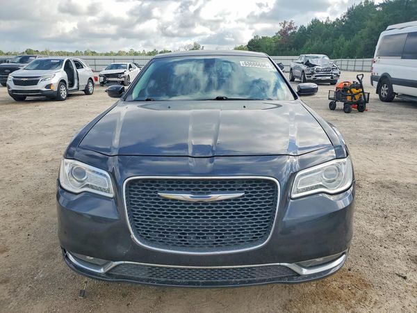 2016 CHRYSLER 300 Limited