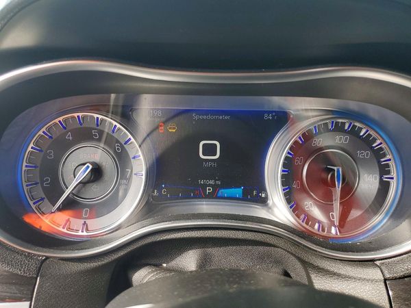 2016 CHRYSLER 300 Limited