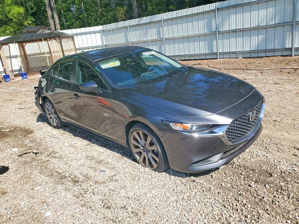 2020 MAZDA 3