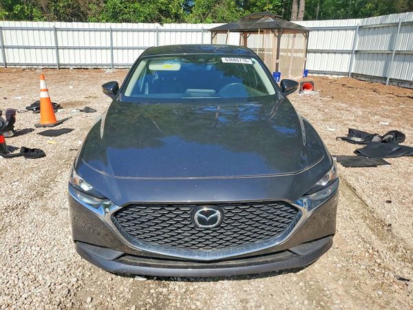 2020 MAZDA 3