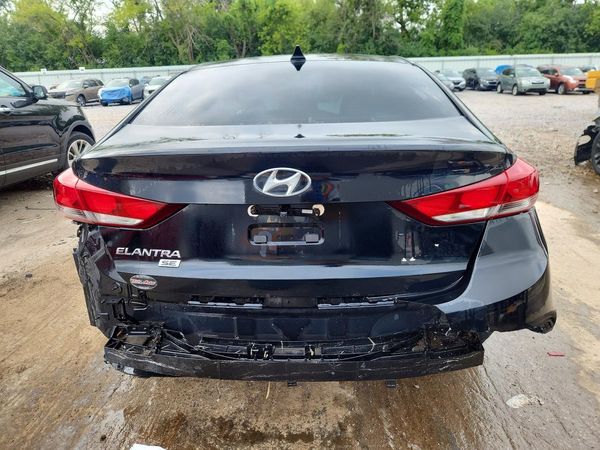 2017 HYUNDAI ELANTRA SE Base