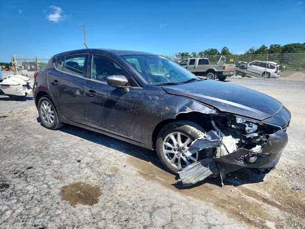 2016 MAZDA 3