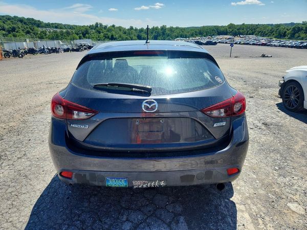 2016 MAZDA 3
