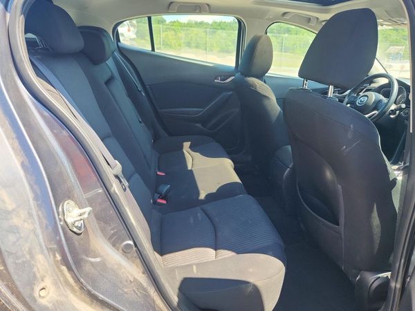 2016 MAZDA 3