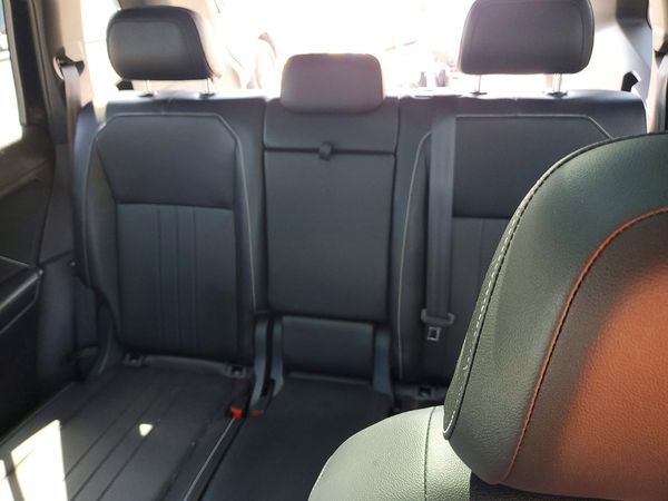 2024 VOLKSWAGEN TIGUAN 4Motion SE R-Line Black — SUVN