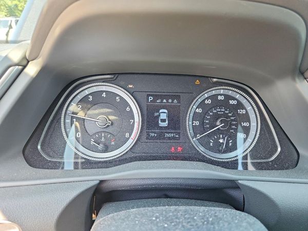 2023 HYUNDAI SONATA SE