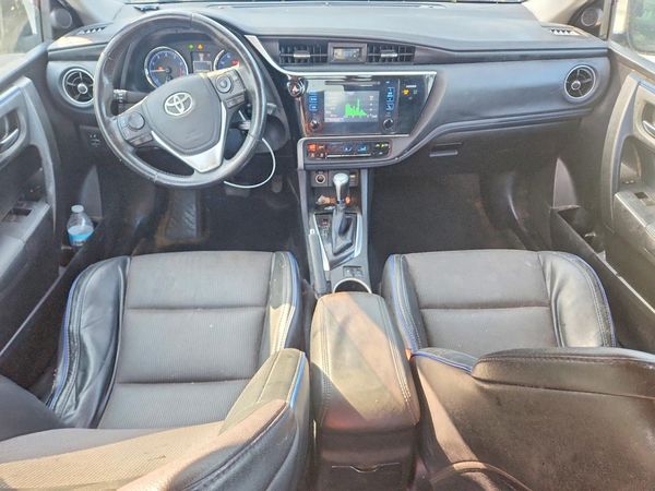 2017 TOYOTA COROLLA
