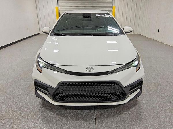 2020 TOYOTA COROLLA SE, CVT