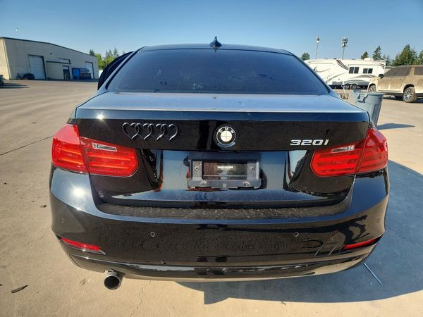 2014 BMW 320 SA