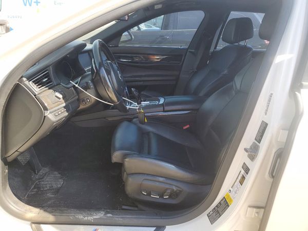 2014 BMW 750