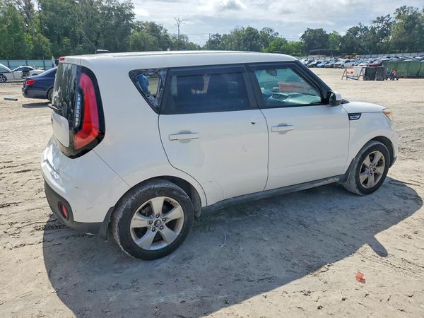 2018 KIA SOUL Base