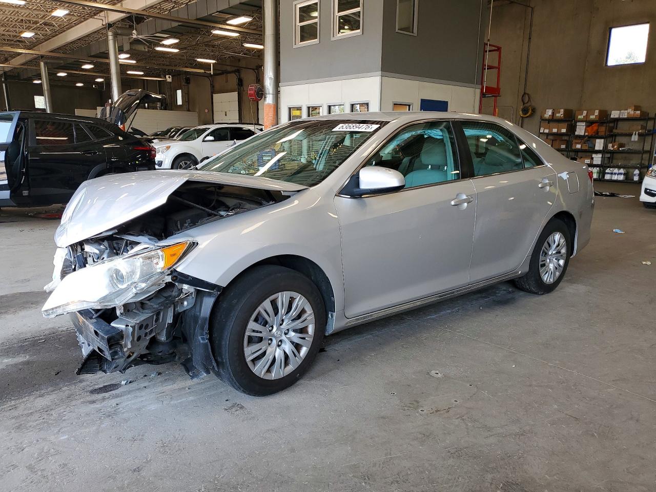 2014 TOYOTA CAMRY