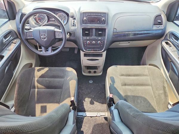 2015 DODGE GRAND CARAVAN SE
