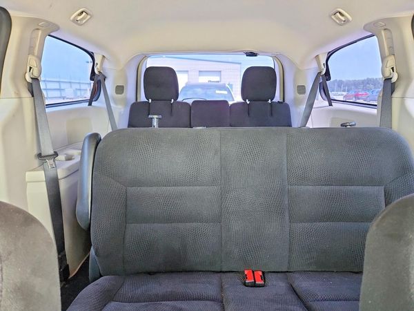 2015 DODGE GRAND CARAVAN SE