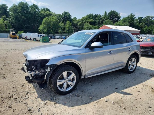 2018 AUDI Q5 quattro Premium