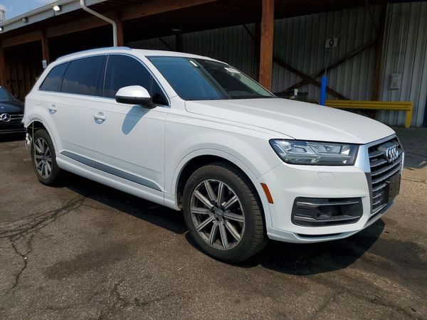2018 AUDI Q7 quattro Prestige