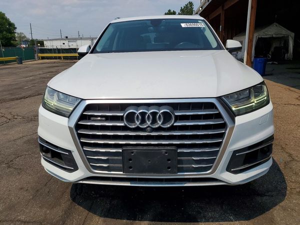 2018 AUDI Q7 quattro Prestige